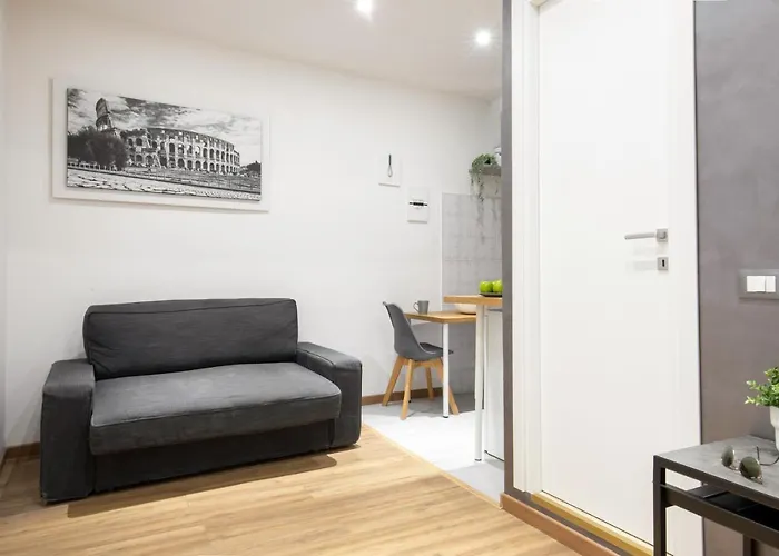 Sant'ambrogio 7 רומא